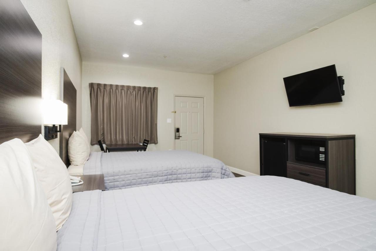 Winchester Inn And Suites Humble/Iah/North Houston Eksteriør billede