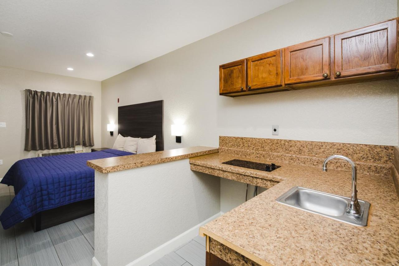 Winchester Inn And Suites Humble/Iah/North Houston Eksteriør billede